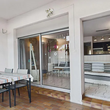 Lejlighed Grau D'agde : 2 Pieces, Piscine, 4 Pers. - Fr-1-423-331 Le Grau-dʼAgde